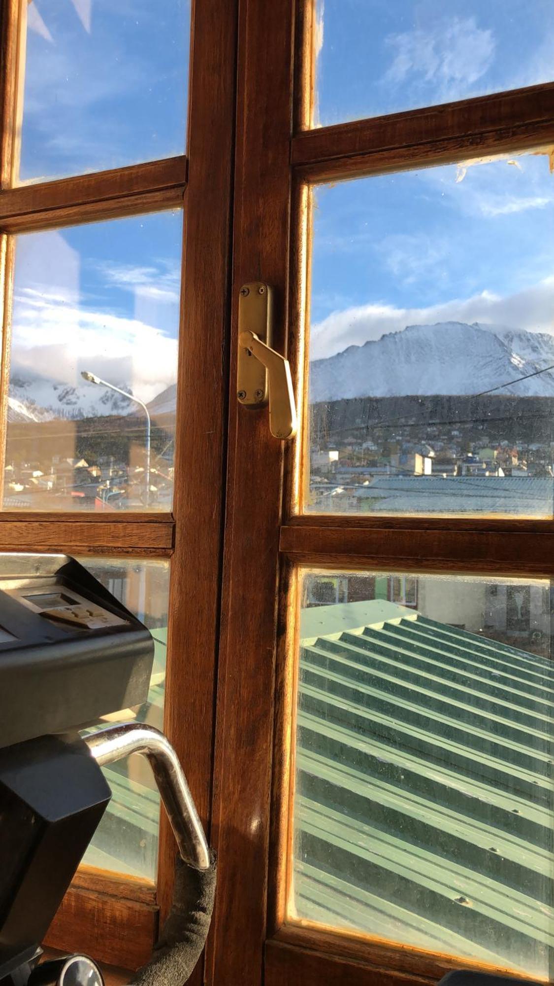 Departamentos Ahnen Apartment Ushuaia Luaran gambar